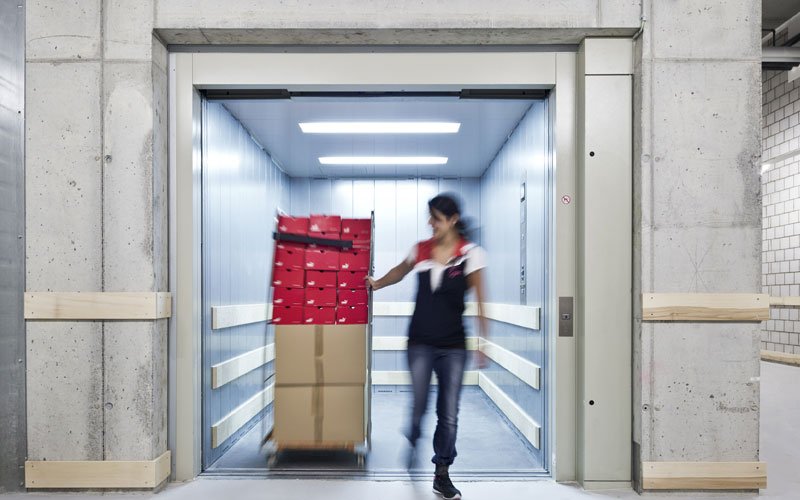 Hydraulic Freight Elevator