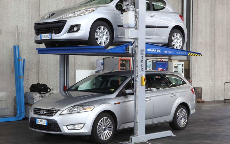 Hydraulic Car Elevator